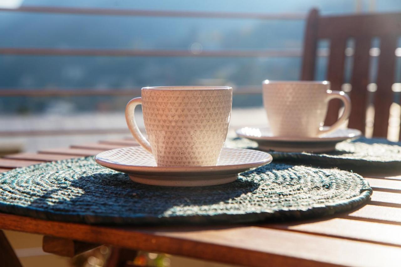 Love Is In The Air - By Myhomeincomo Appartement